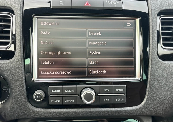 Volkswagen Touareg cena 82900 przebieg: 176495, rok produkcji 2013 z Czarna Białostocka małe 596